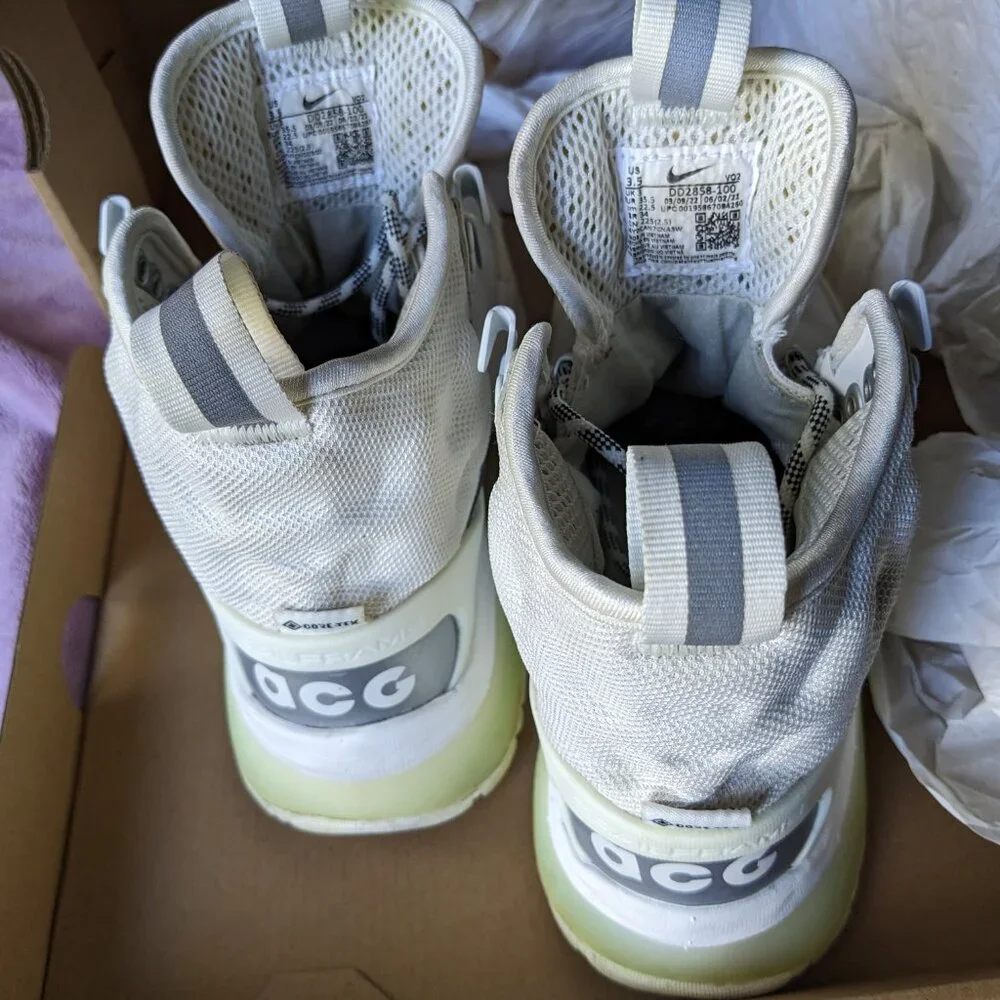 Women Size 5 - Nike ACG Zoom Gaiadome GORE-TEX White EU Size 35.5 Men Size 3.5 - Picture 4 of 5